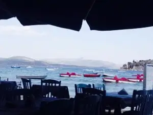 Thalassa Tavern