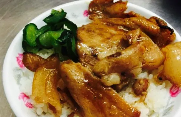 Authentic Zhou's Roast Pork Rice