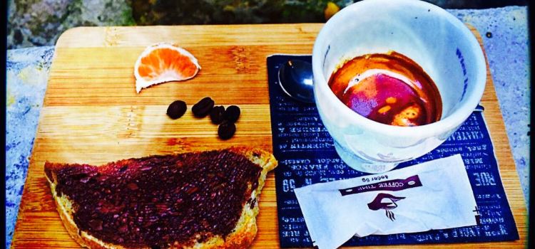 Cafe' and Vin Hedonija