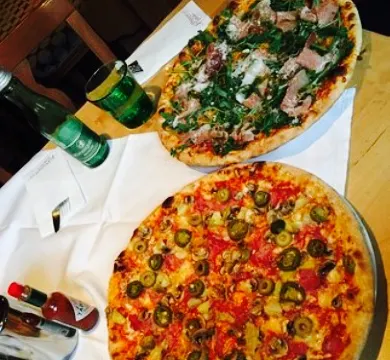 Restaurant Pizzeria Höllboden