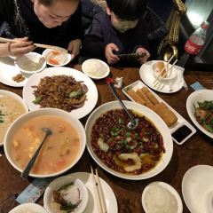 Youth Resturant 여행 사진