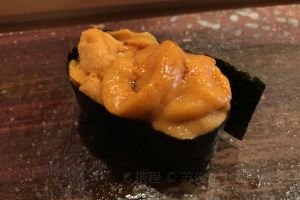 海膽壽司