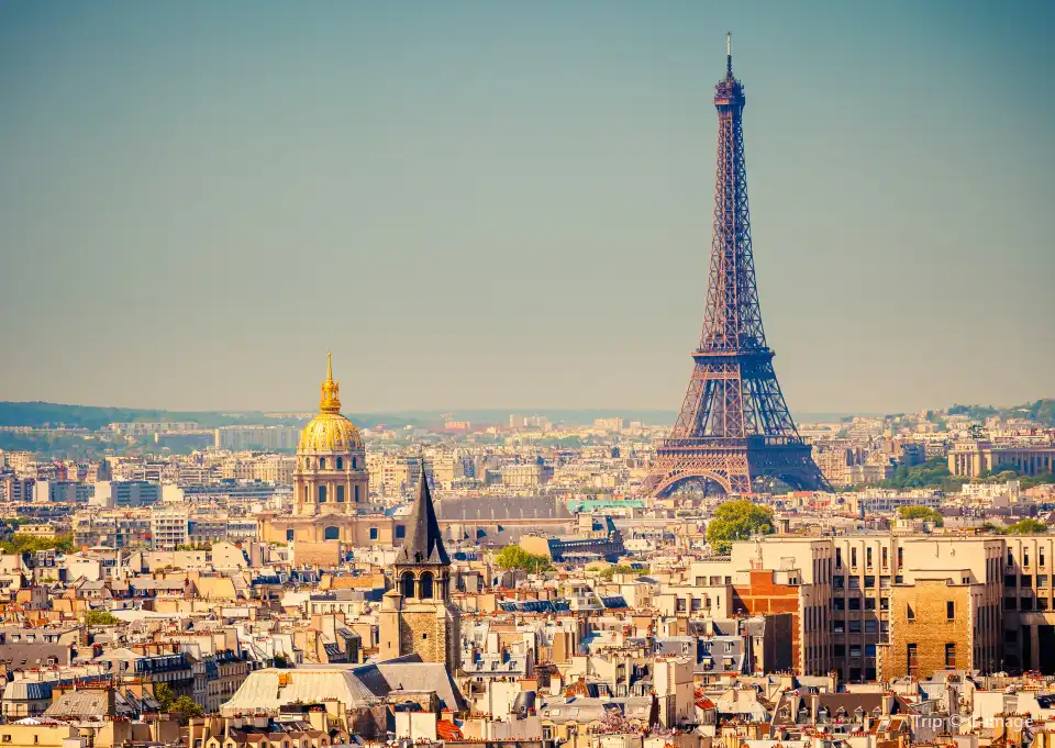 4_Eiffel Tower
