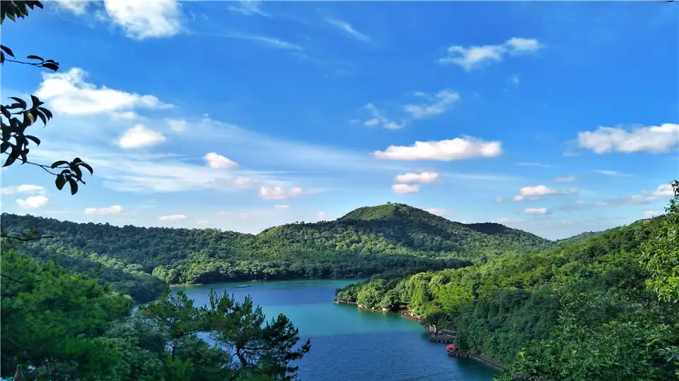 5_Shi Yan Lake