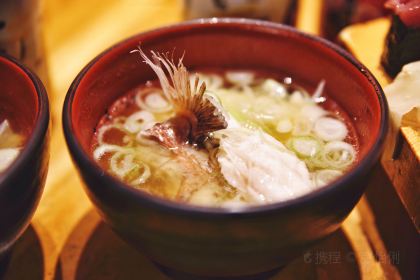 Morimori壽司（金沢站前店）