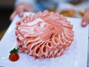 NIU JIE JU BAO YUAN