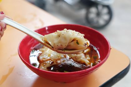 龙抄手(春熙路总店)