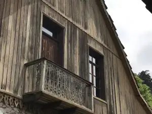 Tufenkian Kharpert Restaurant