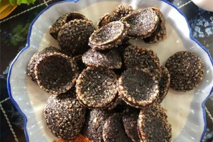 Shi quan Jiu mei wild mushroom hotpot