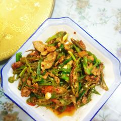 FENG HUANG LAO CAI GUAN User Photo