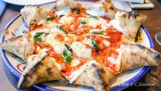 Pizzeria da Peppe Napoli Sta’ Ca”