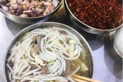 花溪飛碗牛肉粉(花閣路店)