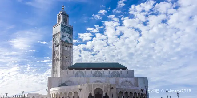 カサブランカ観光ガイド2025年：人気スポット、グルメ、ホテル、天気