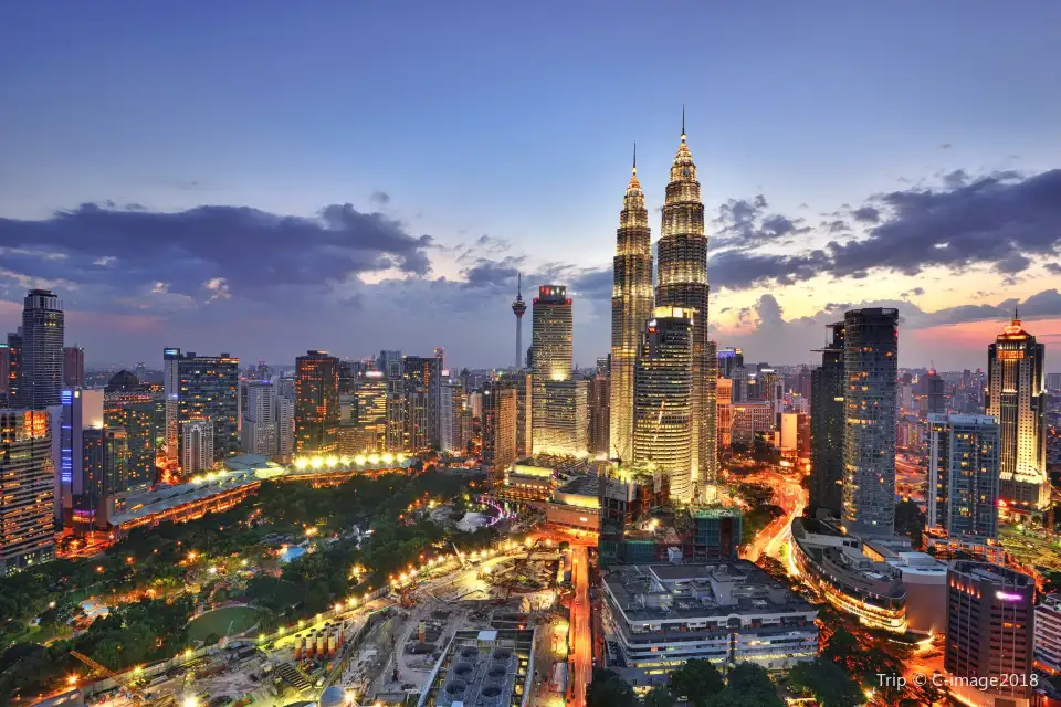 2_Menara Berkembar Petronas