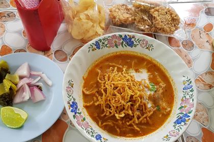 Khao Soi Khun Yai