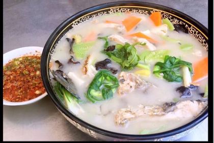 Wuliangshanhuotuimugua Chicken