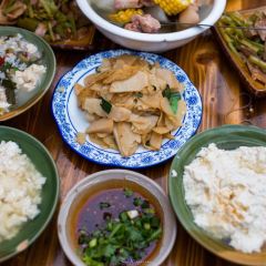 BAI LONG DOU HUA User Photo