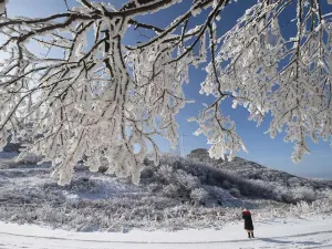 Xiangyanghengchong International Ski Field
