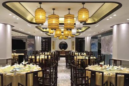 Fuzhaolou Dian-style Chinese Restaurant