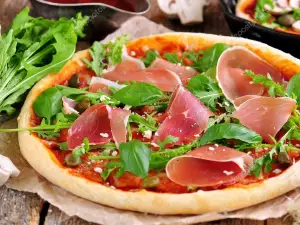 Woodstone Pizza and Wine