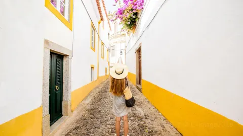 Evora travel destination