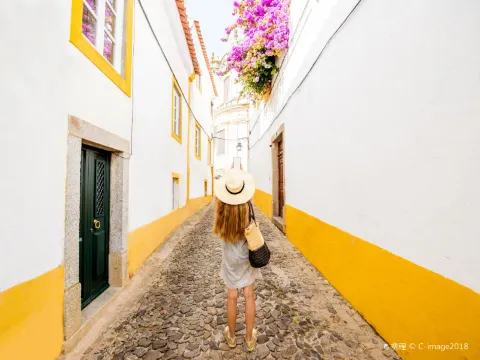 Evora