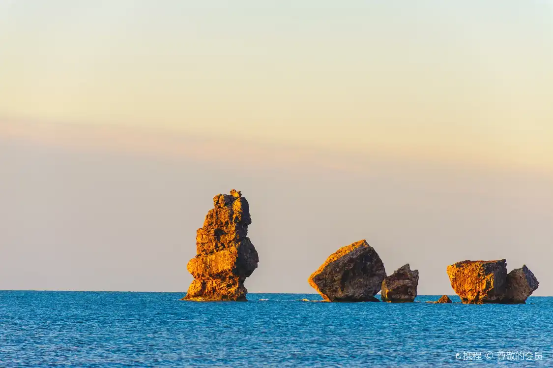 Hotels near Zhimao Bay