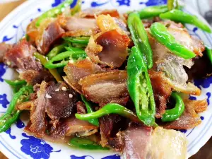 尔舞野菌馆