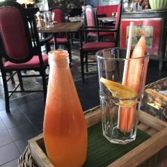 THE HOUSE by Ginger張用戶圖片