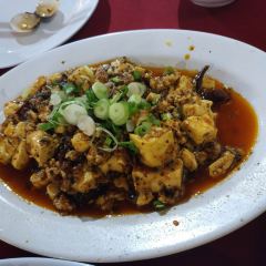 Zhong Hua Lou Seafood Restaurant User Photo