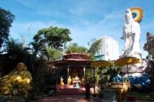 Phap Lam Pagoda