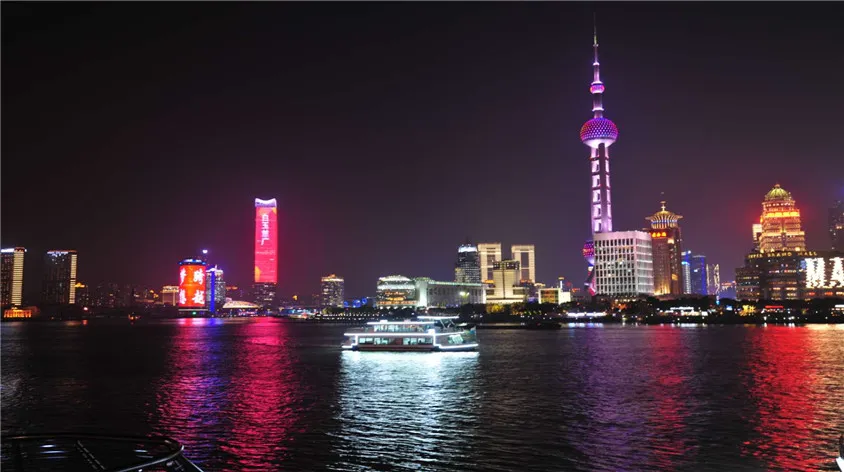 4_The Huangpu River Cruise (Jinling East Road Pier)
