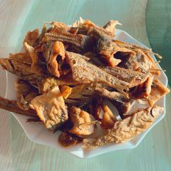 鲲鹏居特色饭店(铁锅炖店) User Photo