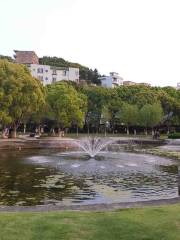 Daoqin Park