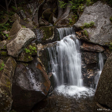 Lost River Gorge & Boulder Caves