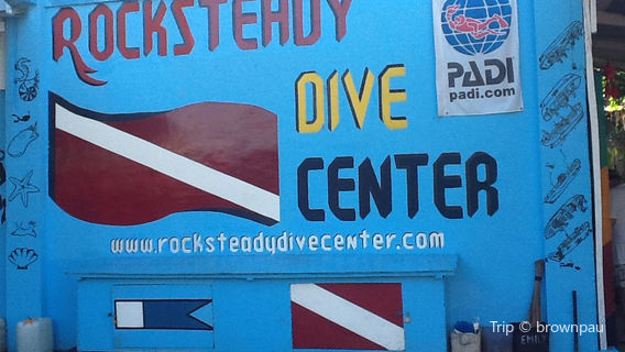 Reggae Dive Center