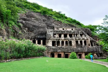 Undavalli Caves