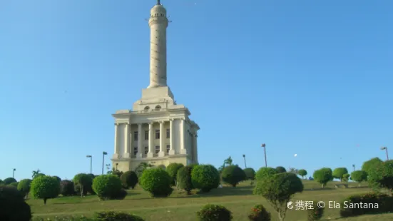 Monumento a los Heroes de la Restauracion