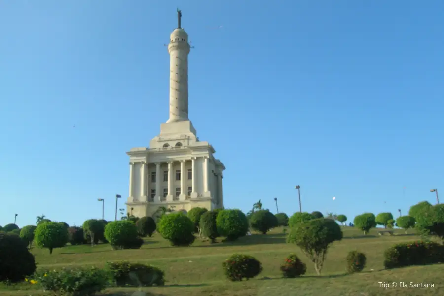 Monumento a los Heroes de la Restauracion