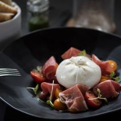 Italics Restaurant User Photo