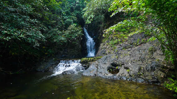Khiri Phet Waterfall