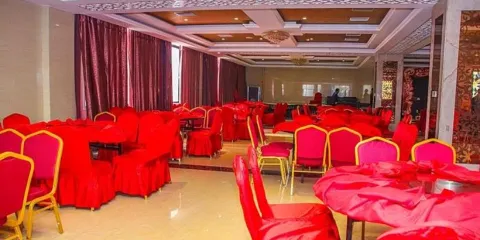 美巢家園酒店(餐飲部)