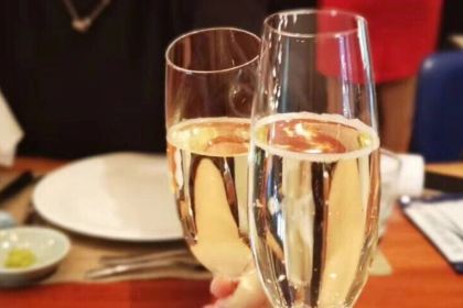 LIANG AN GA FEI JIAN SHE LU DIAN