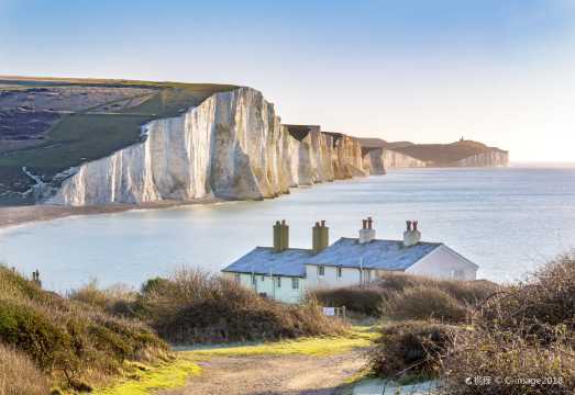 UK 1-day tour: Leeds Castle + Canterbury + Dover + Maritime Greenwich|Includes admission ticket + cruise