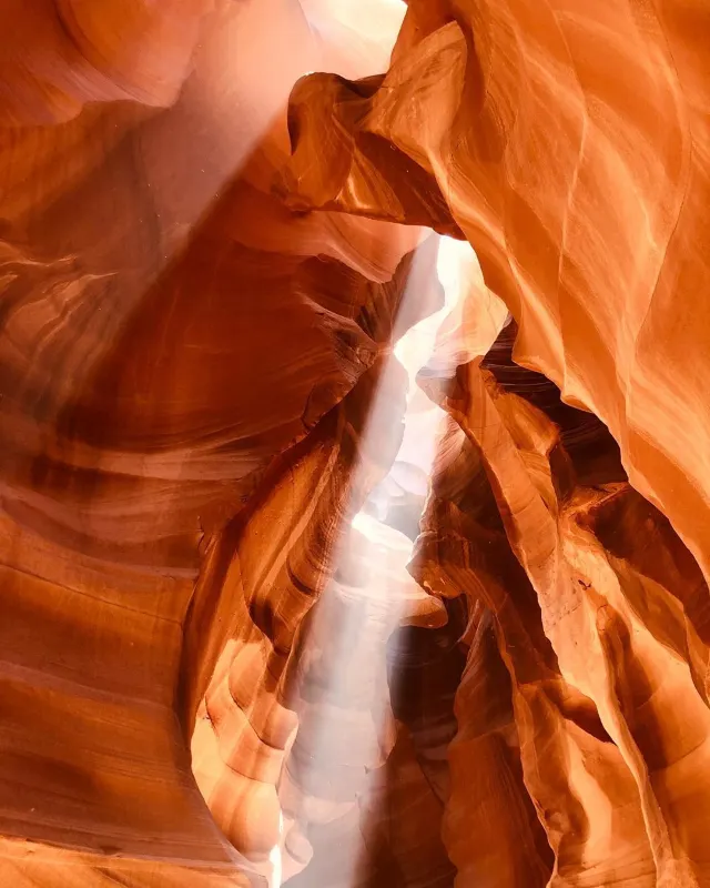 這些堪比電影和外星的奇特地貌，真實存在於北美！