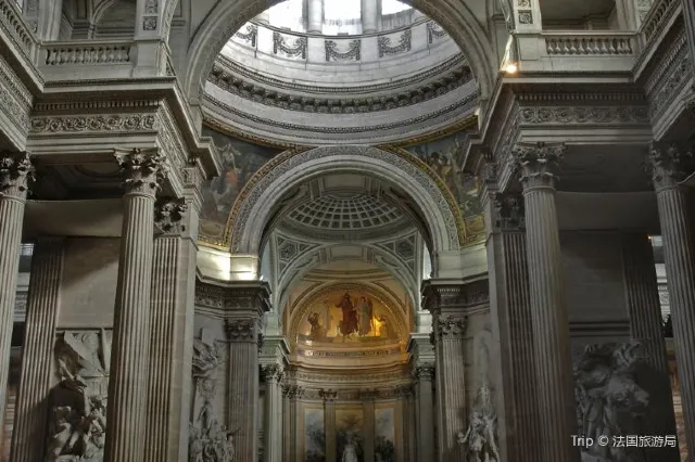 Pantheon Paris: Facts, History and Tips 2025