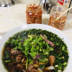 周记粉店(县正街店) User Photo