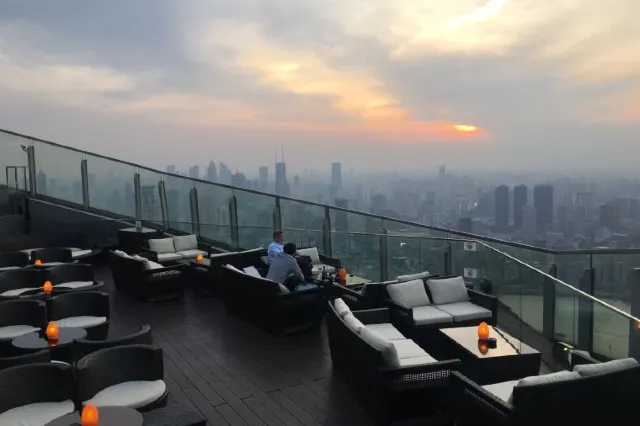 The Bund: Shanghai Landmarks