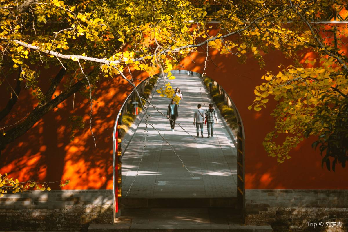 明孝陵で皇帝の眠る世界へ