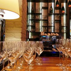 N31restaurant&bar by Robert Sowa User Photo